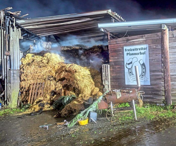 Sämtliches Pferdezubehör ist verbrannt. Fotos: Jörg Fritsch