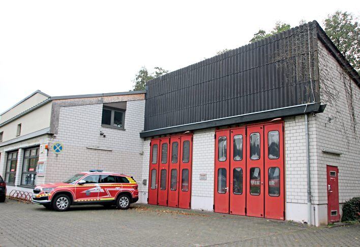 Das Feuerwehrgerätehaus in 0berselters ist viel zu beengt. Jetzt wird mit der Erweiterung begonnen.
