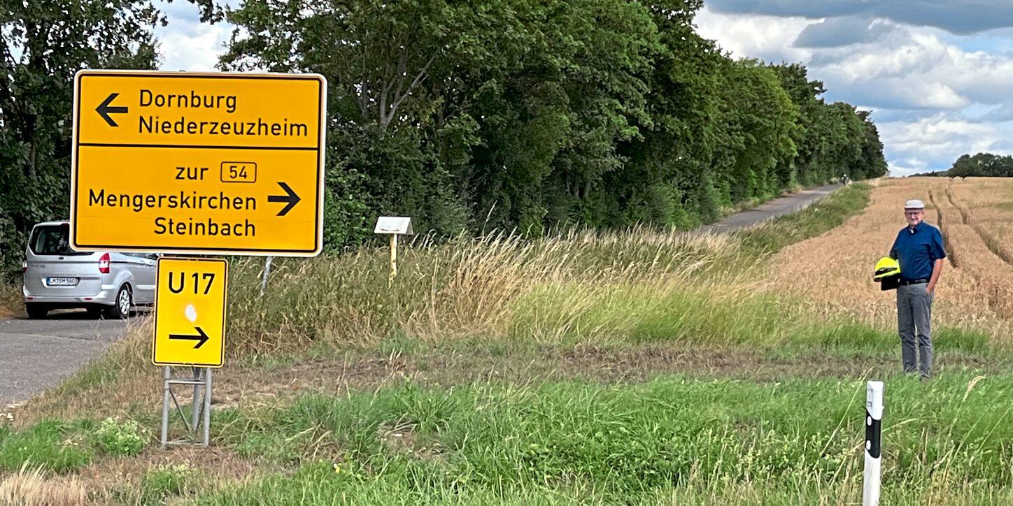 An der Einmündung der L 3462 in die L 3278 soll die neue Feuerwache entstehen, sagt Bürgermeister Michael Ruoff (CDU). Bislang ist davon noch nichts zu sehen. Foto: Anken Bohnhorst